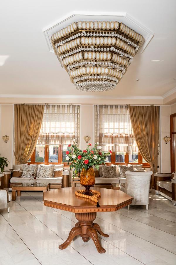 Famissi Hotel Kalambaka Extérieur photo