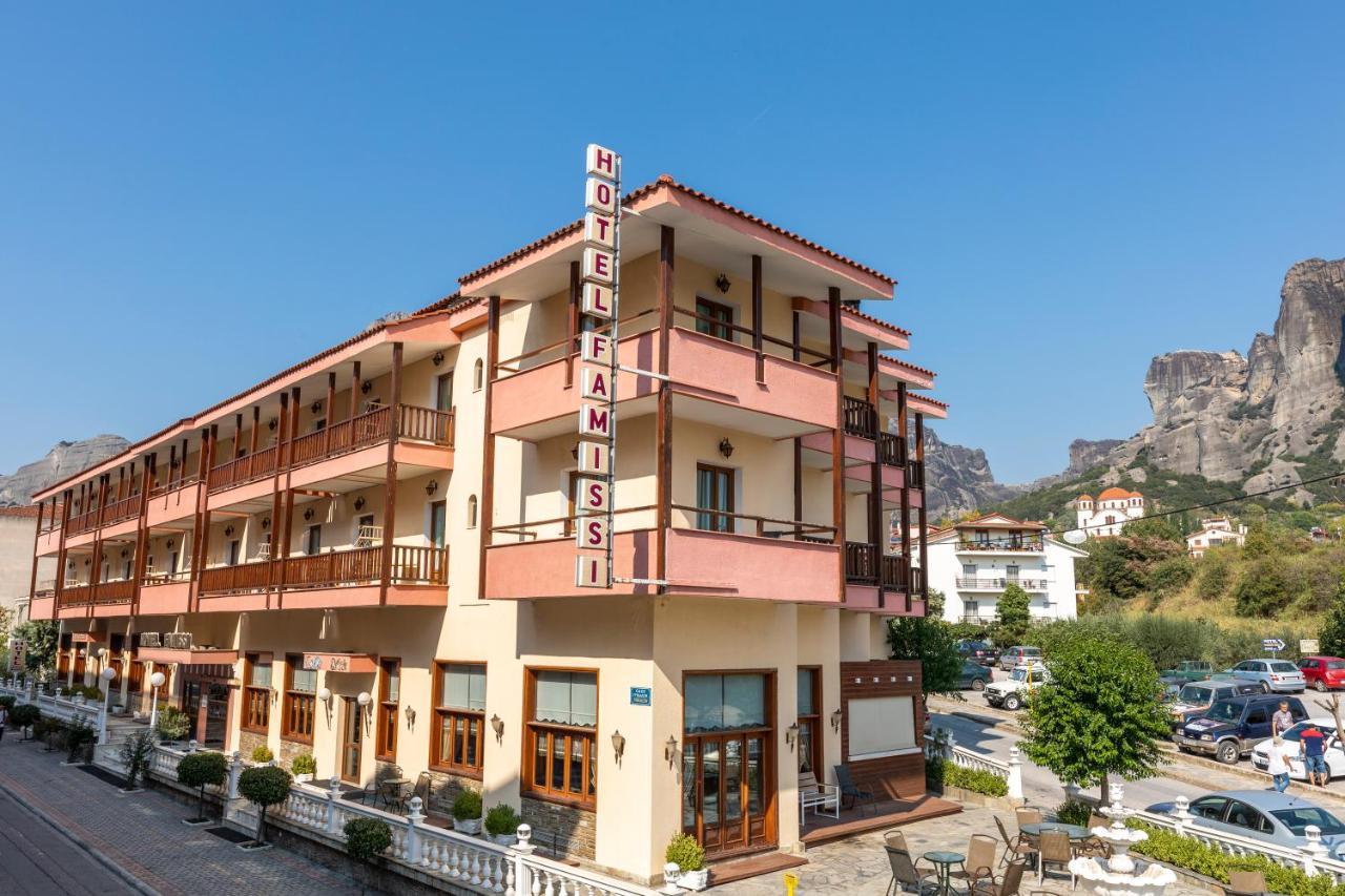 Famissi Hotel Kalambaka Extérieur photo