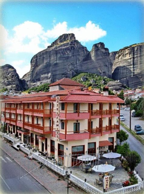 Famissi Hotel Kalambaka Extérieur photo